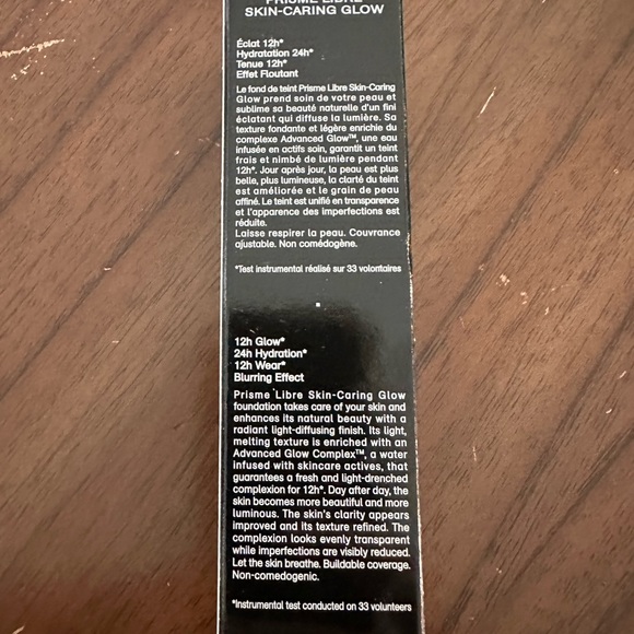 Prisme Libre skin caring glow foundation by Givenchy- Brand new - Picture 4 of 8